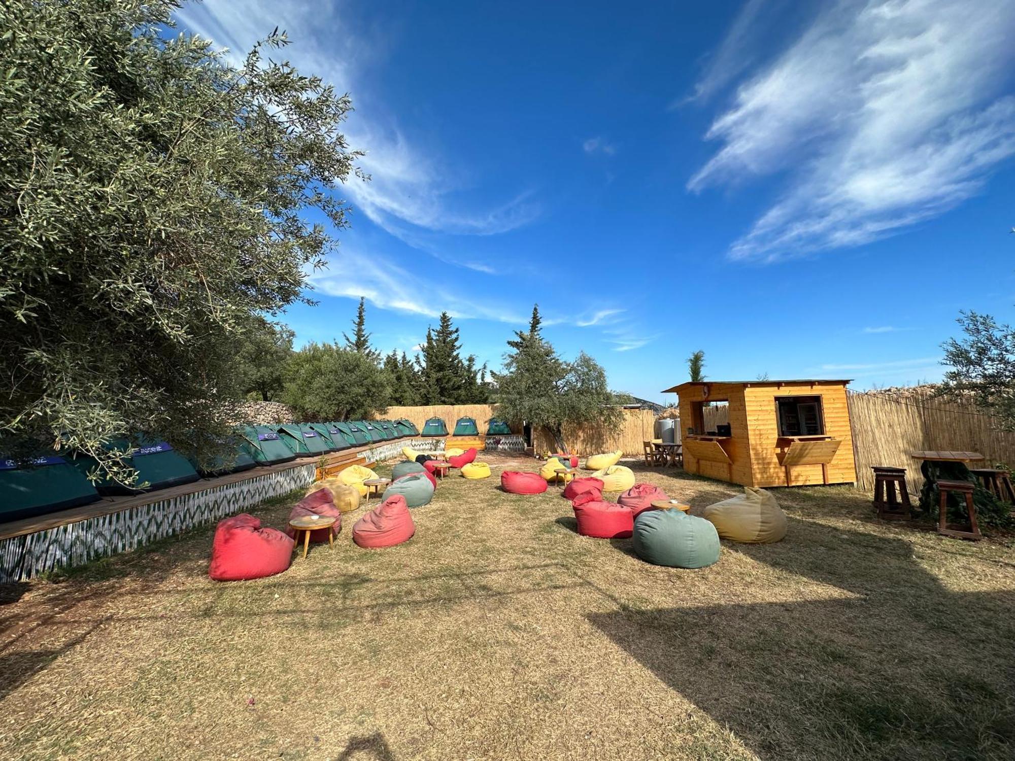 Alt Camping Dhërmi Exterior foto